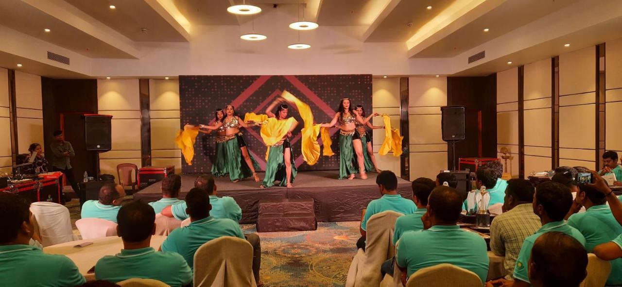 Sea Breeze Max Resort&Spa Madgaon Exterior foto