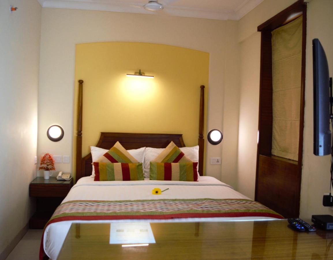Sea Breeze Max Resort&Spa Madgaon Exterior foto